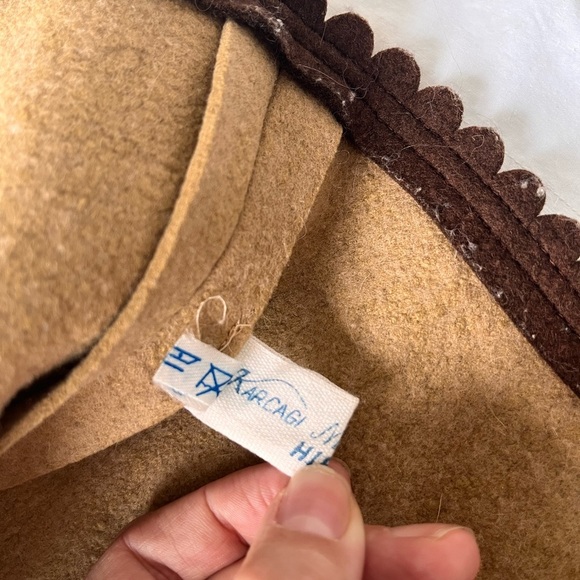 Vintage Hungarian Tan Embroidered Vest - Picture 6 of 9